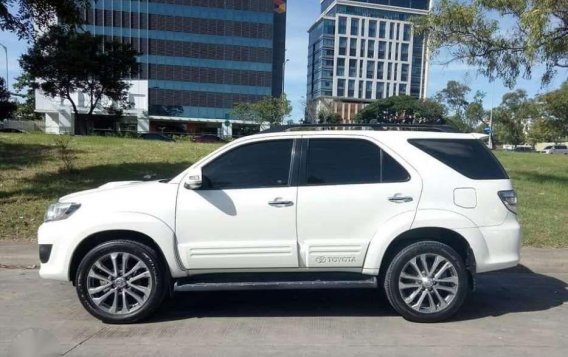 2014 Toyota Fortuner 2.5V Automatic FOR SALE-3