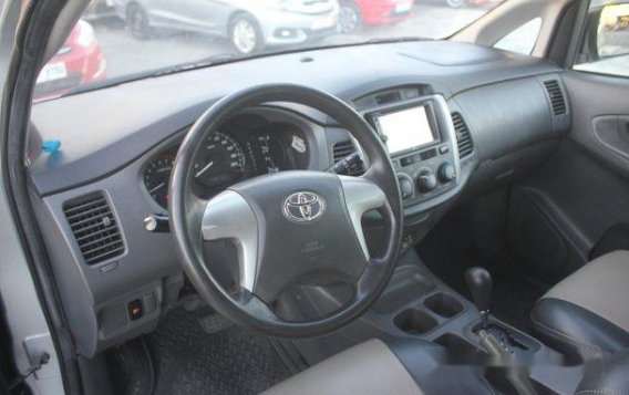 Toyota Innova E 2013 for sale-7