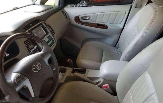 2015 Toyota Innova silver gray automatic transmission