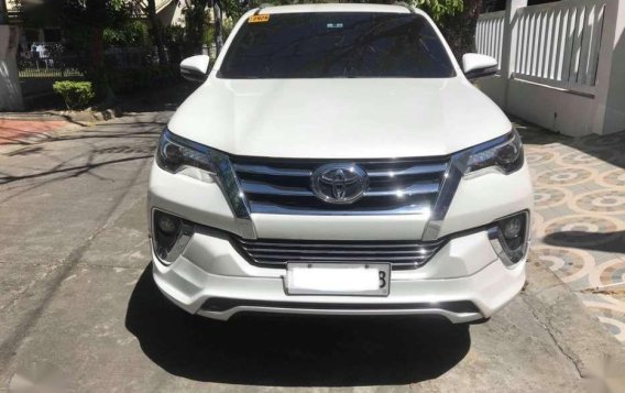 Toyota Fortuner V for sale-1