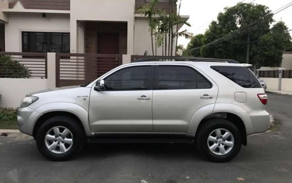 2009 Toyota Fortuner G AT GAS FOR SALE-1