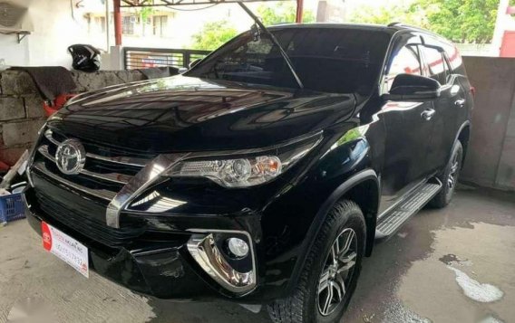 2018 Toyota Fortuner 2.4G 4x2 AUTOMATIC black-1