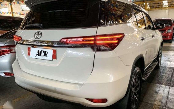 2016 Toyota Fortuner V 4X4 2.8 1st Owned-2