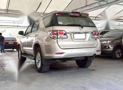 2012 Toyota Fortuner G Diesel Automatic-2
