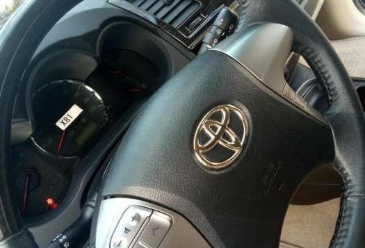 Toyota Fortuner V 2014 model 4x2 Diesel-3