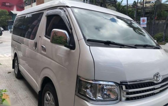 2011 Toyota Hi Ace Super Grandia Diesel Matic