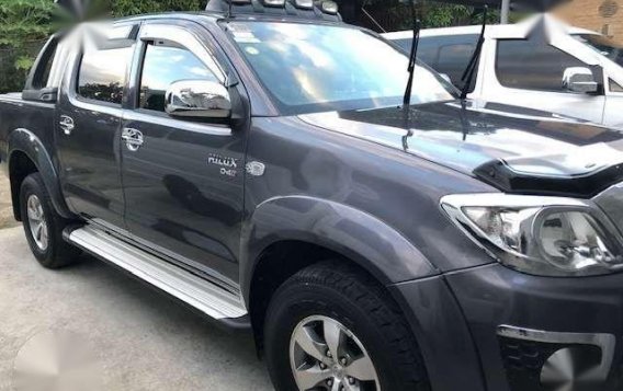 Toyota MT Hilux 2010 FOR SALE-3