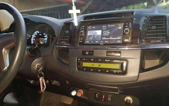 Toyota Fortuner 2015 MODEL 2.7G FOR SALE-2