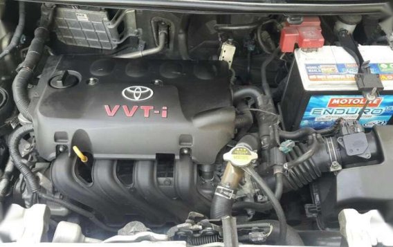 Toyoya Vios E 1.3 2009 Manual Intact interior-5