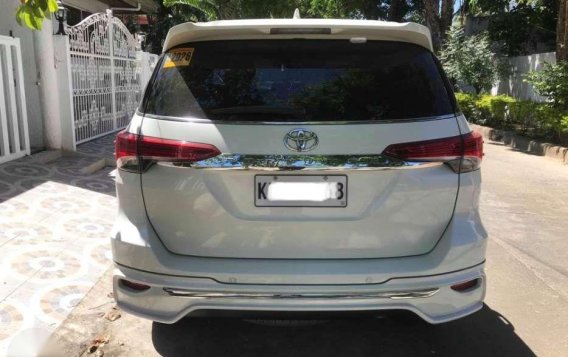 Toyota Fortuner V for sale-2