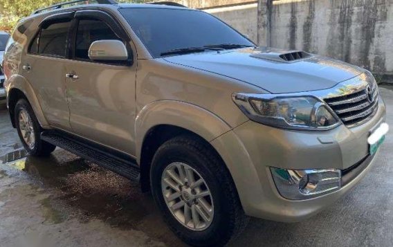 Toyota Fortuner 4x4 2012 Automatic Diesel-8