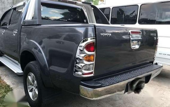 Toyota MT Hilux 2010 FOR SALE