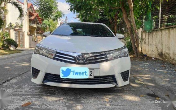 Toyota Corolla Altis E 1.6 Manual Dual VVTi 2015-1