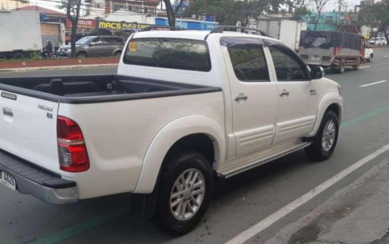 2014 Toyota Hilux G 4x4 Matic Diesel TVDVD -2