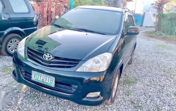 Toyota INNOVA 2010 for sale 