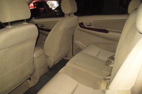Toyota Innova 2006 G AT for sale-3