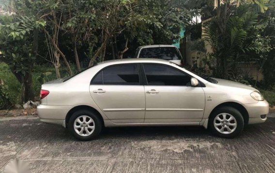 Selling Toyota Corolla Altis 2005 1.6 E Model.-3