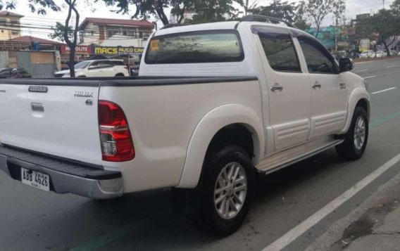 2014 Toyota Hilux G 4x4 Matic Diesel TVDVD -3