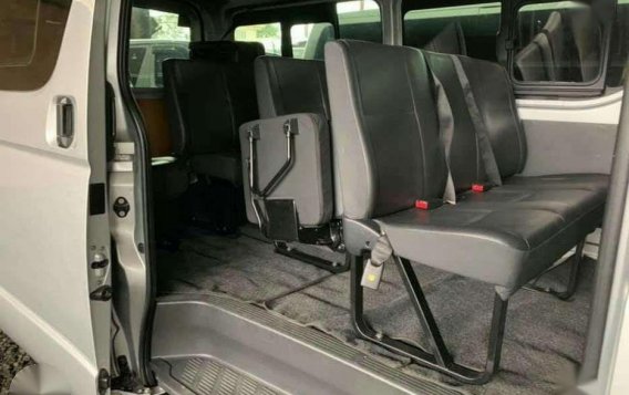 2016 Toyota Hiace Commuter 25 Manual-1