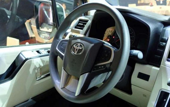 SELLING 2019 Toyota Hiace GL-4