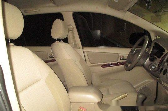 Toyota Innova 2006 G AT for sale-9