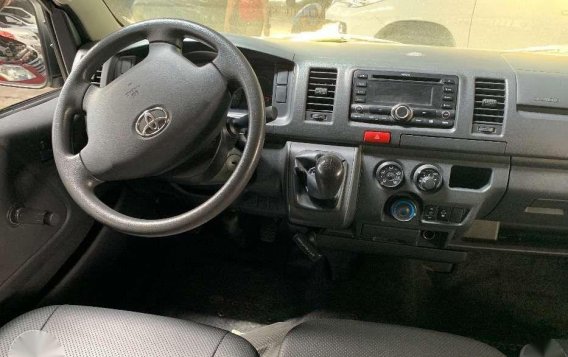 2016 Toyota Hiace commuter 3.0 FOR SALE-3