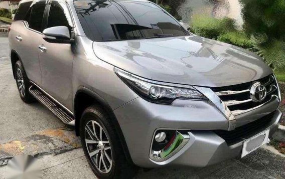 Toyota Fortuner V 10tkms 4X2 DSL AT 2017