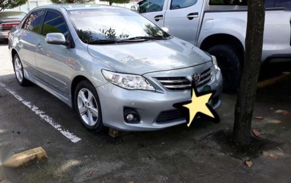 Toyota 2012 1.6 V Altis top of the line fresh