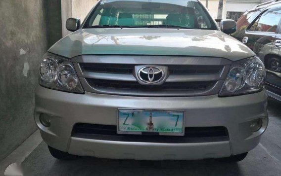 2006 Toyota Fortuner 4x2 for sale -3