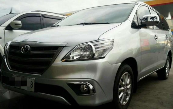 TOYOTA Innova E automatic diesel 2016model fresh and loaded lady own rush-7