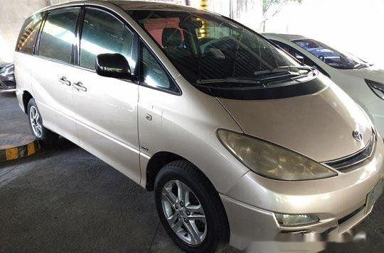 Toyota Previa 2004 Automatic Used for sale. 