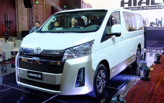 SELLING 2019 Toyota Hiace GL-3