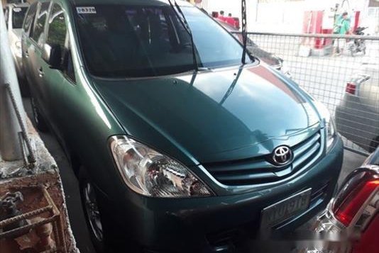 Toyota Innova 2010 E AT for sale-1