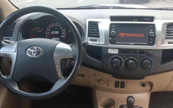 2014 Toyota Hilux G 4x4 Matic Diesel TVDVD -8