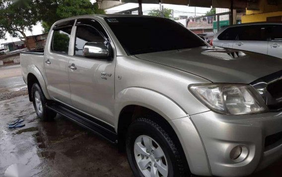 Toyota Hilux G 2011 top of the line matic diesel 4x4-9
