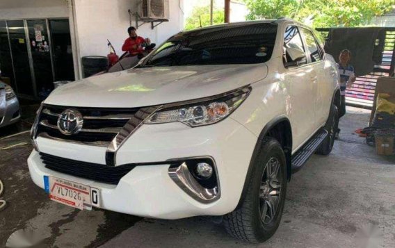 Toyota Fortuner G 2017 White-First Owned