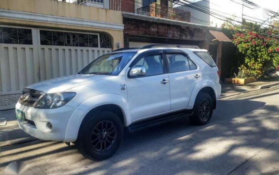 Toyota Fortuner g 2008 diesel FOR SALE-3