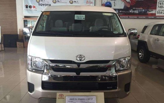 TOYOTA HIACE 2019 FOR SALE