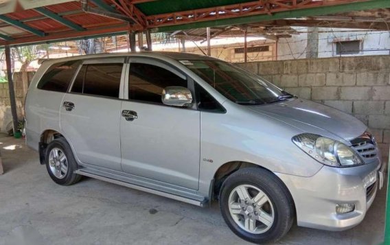 Rush sale! Toyota Innova j 2011-1