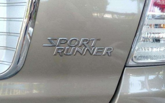 2010 Toyota Innova Sports Runner MT for sale-8