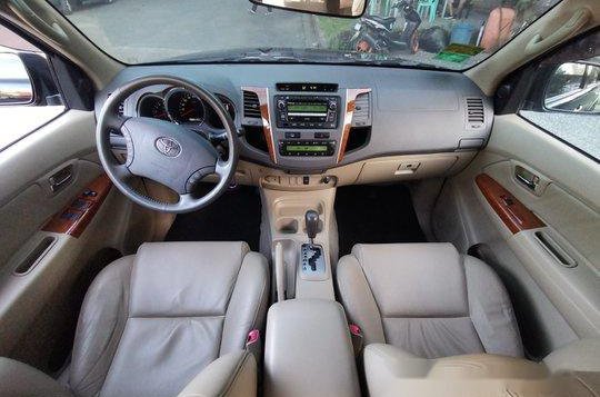 Toyota Fortuner 2011 for sale-8