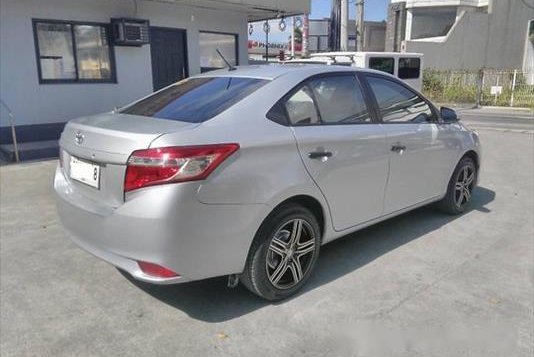 Toyota Vios 2015 J MT for sale-4