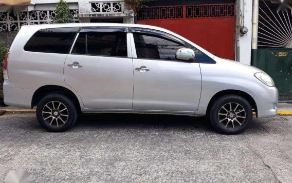 Toyota Innova 2009 for sale-2