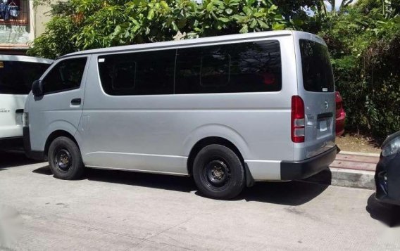 2016 Toyota Hiace Commuter 3.0 Silver -1