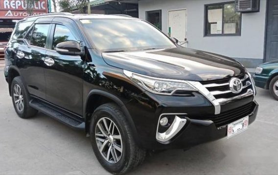 Toyota Fortuner 2016 V AT for sale-1