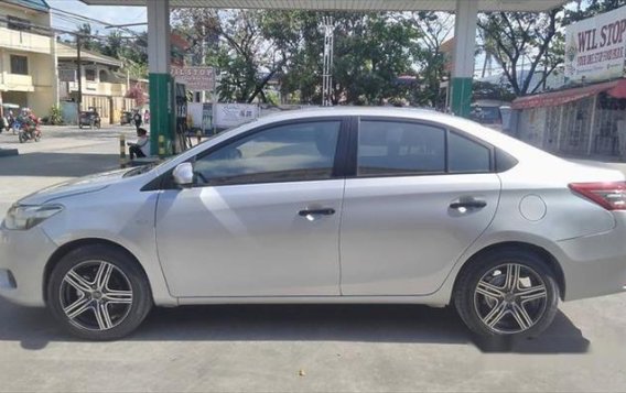 Toyota Vios 2015 J MT for sale-2