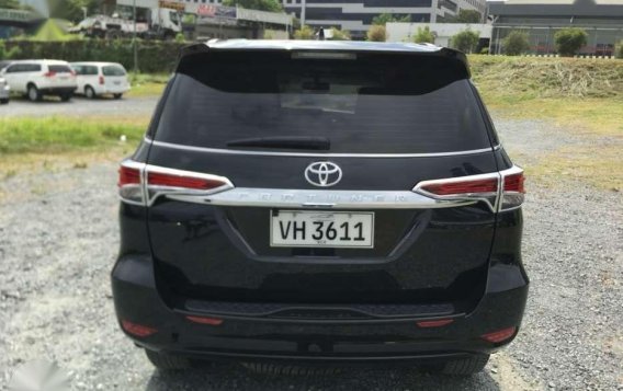 2017 Toyota Fortuner V jackani FOR SALE-6