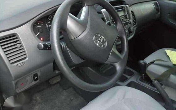 For sale 2015 Toyota innova 2.5E AT diesel-4