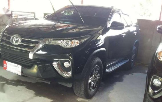 2018 Toyota Fortuner 2.4G 4x2 Automatic Attitude Black -3