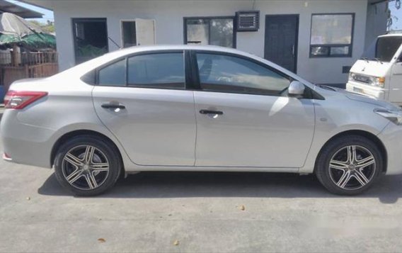 Toyota Vios 2015 J MT for sale-1